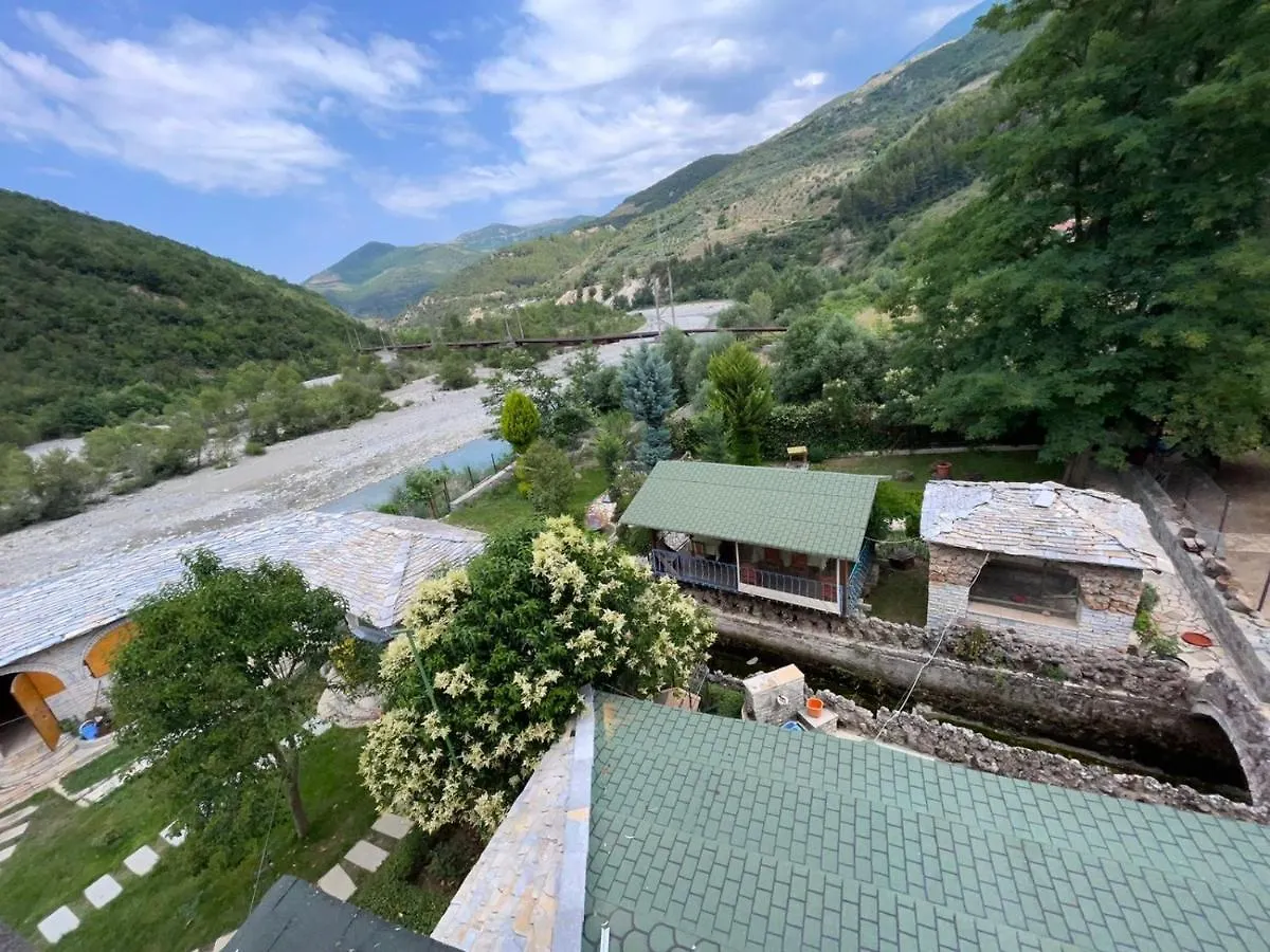 Kt Qato Hotel Bogove Albanien