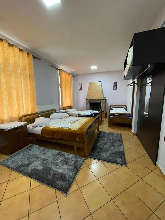 Kt Qato Hotel Bogove 0*,
